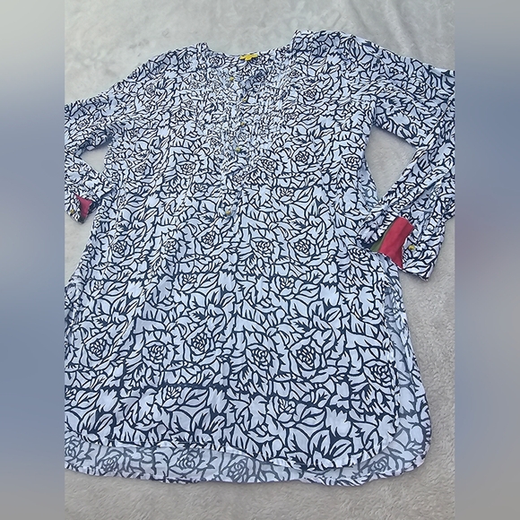 Roberta Roller Rabbit Tunic - Picture 10 of 11